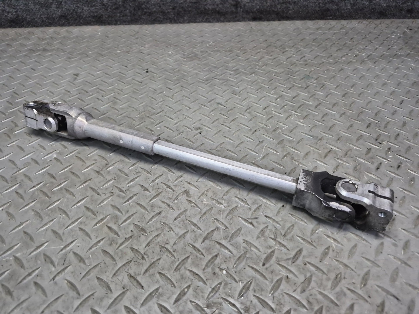 2015-2020 BMW F82 F83 M4 Steering Column U Joint Linkage Shaft