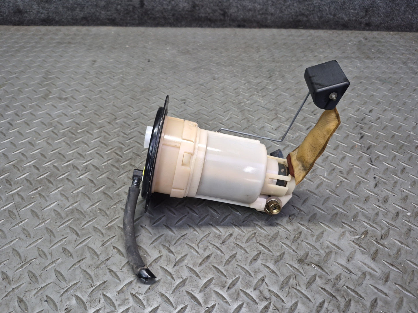01-03 Lexus UCF30L LS430 Set of 2 Fuel Pump Level Sensor Sending Unit OEM
