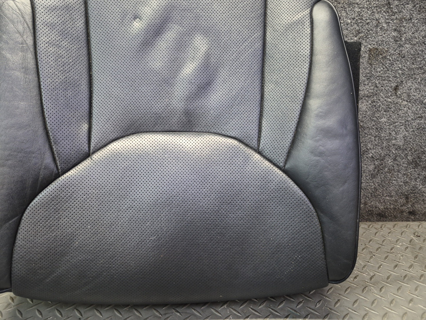01-03 Lexus UCF30L LS430 Front Right Pass Seat Lower Leather Cushion Black OEM