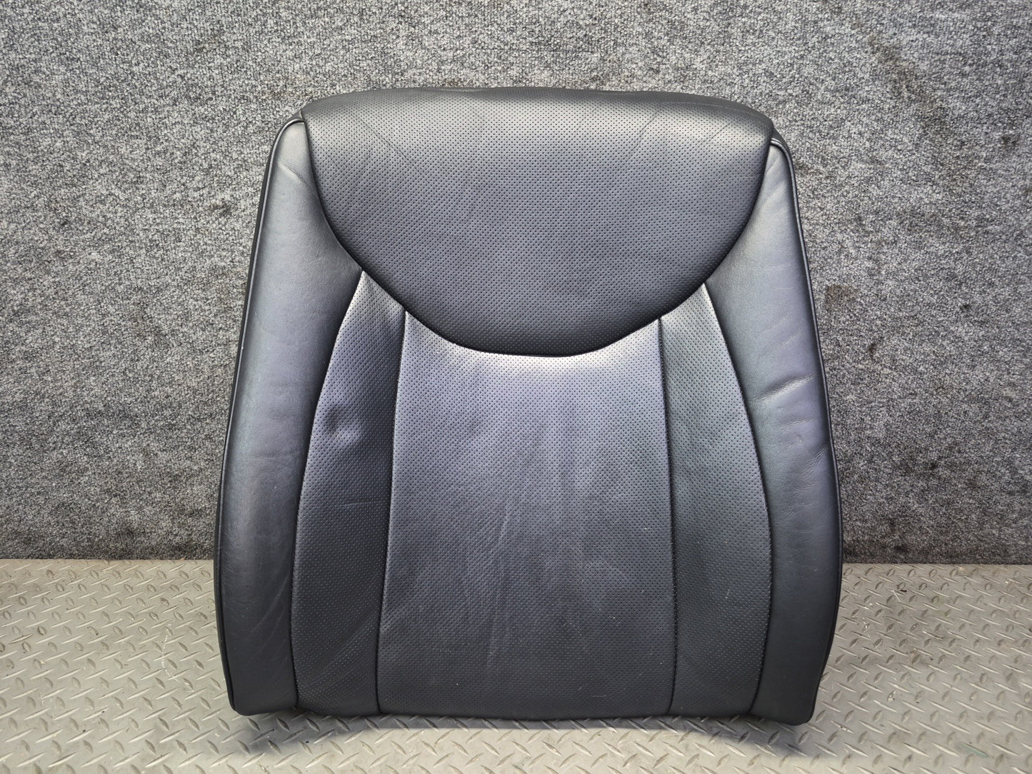01-03 Lexus UCF30L LS430 Front Right Seat Upper Leather Cushion Black OEM
