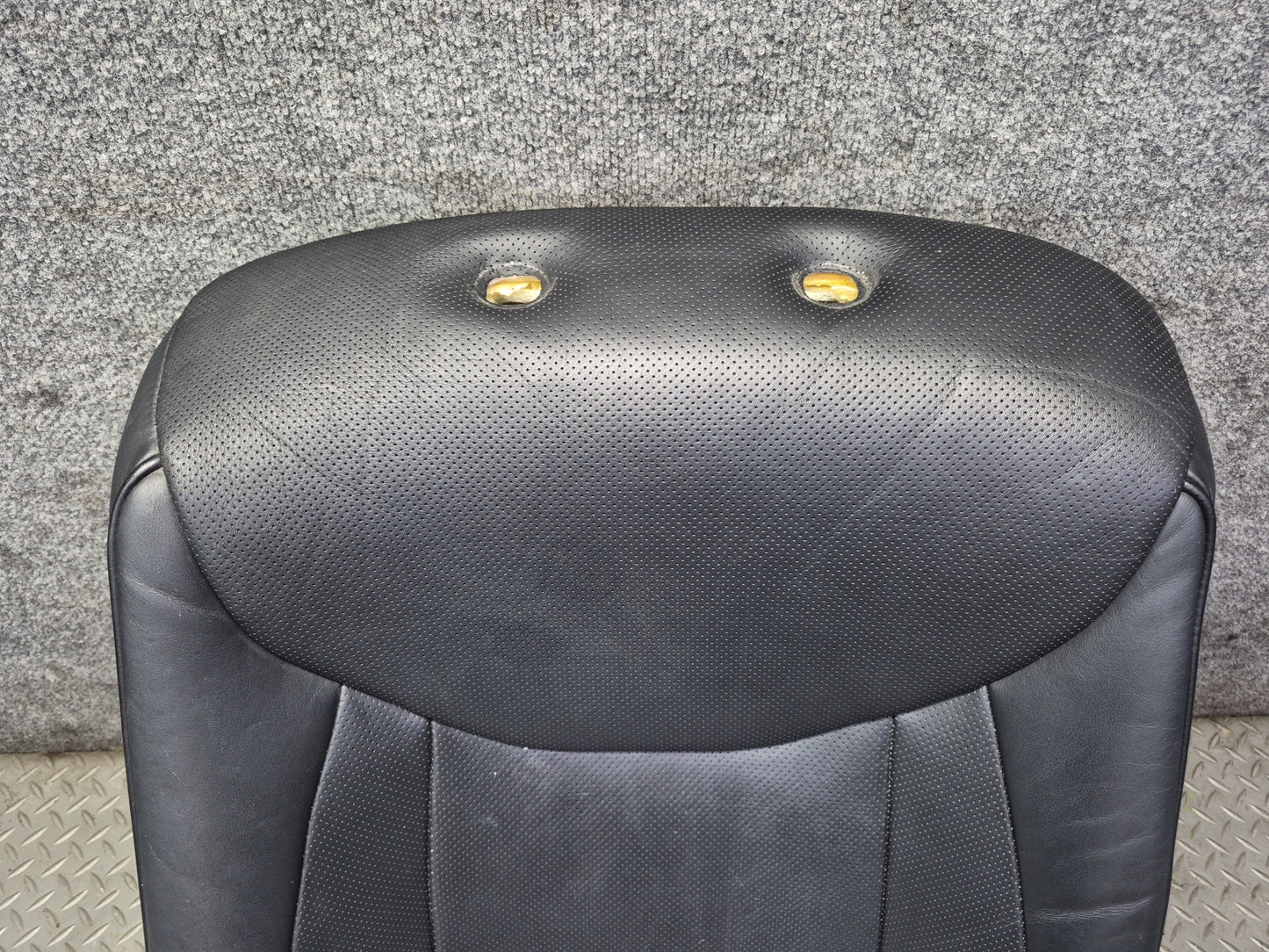 01-03 Lexus UCF30L LS430 Front Right Seat Upper Leather Cushion Black OEM