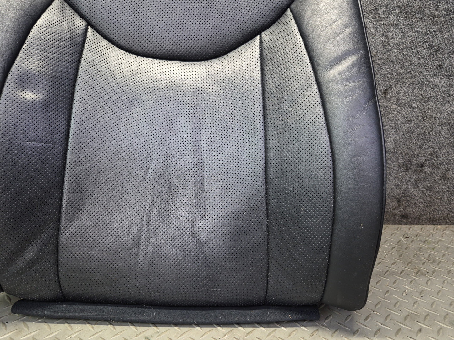 01-03 Lexus UCF30L LS430 Front Right Seat Upper Leather Cushion Black OEM