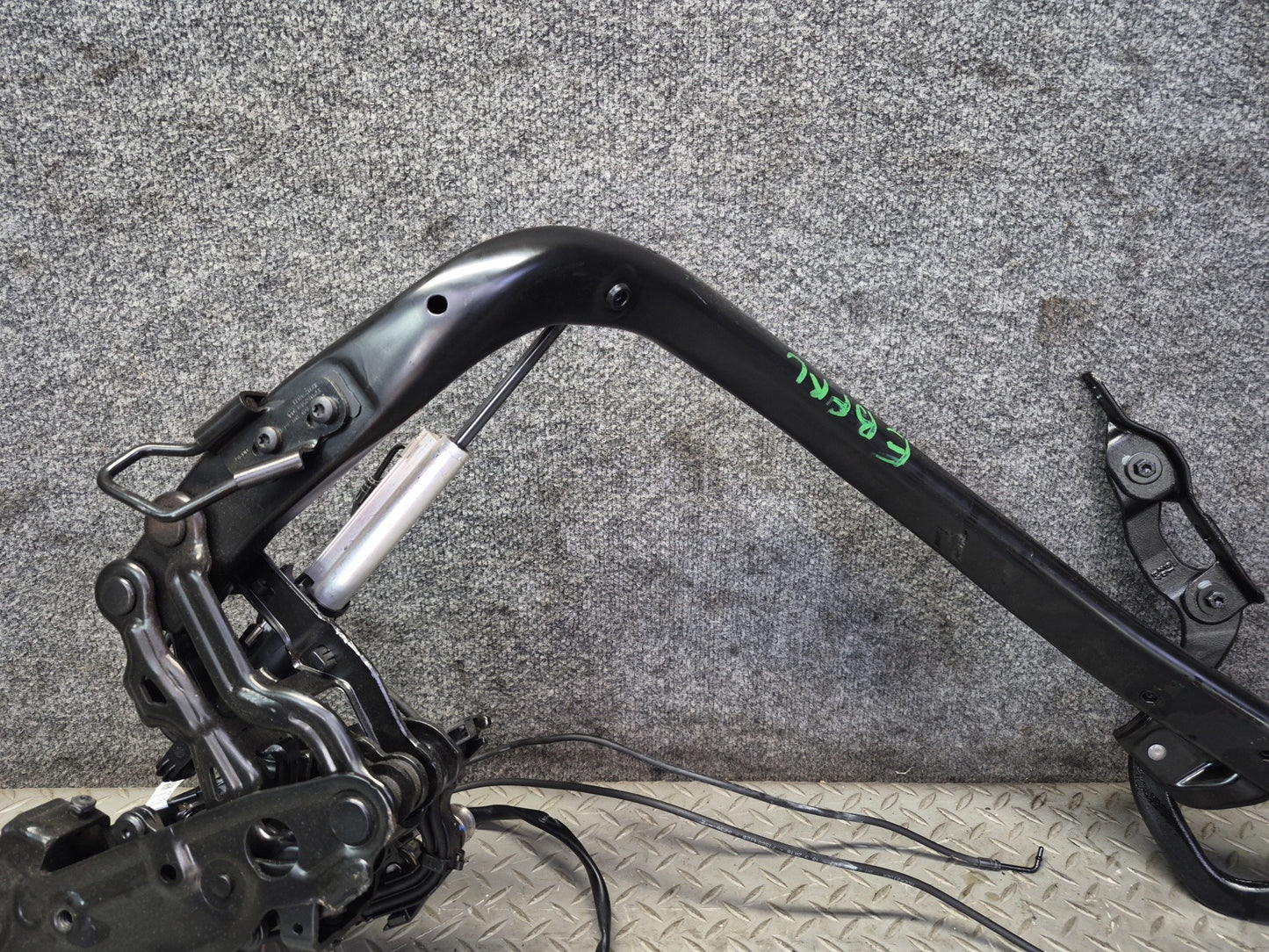 2015-2020 BMW F33 F83 M4 Convertible TOP Roof Left Hinge w Motor