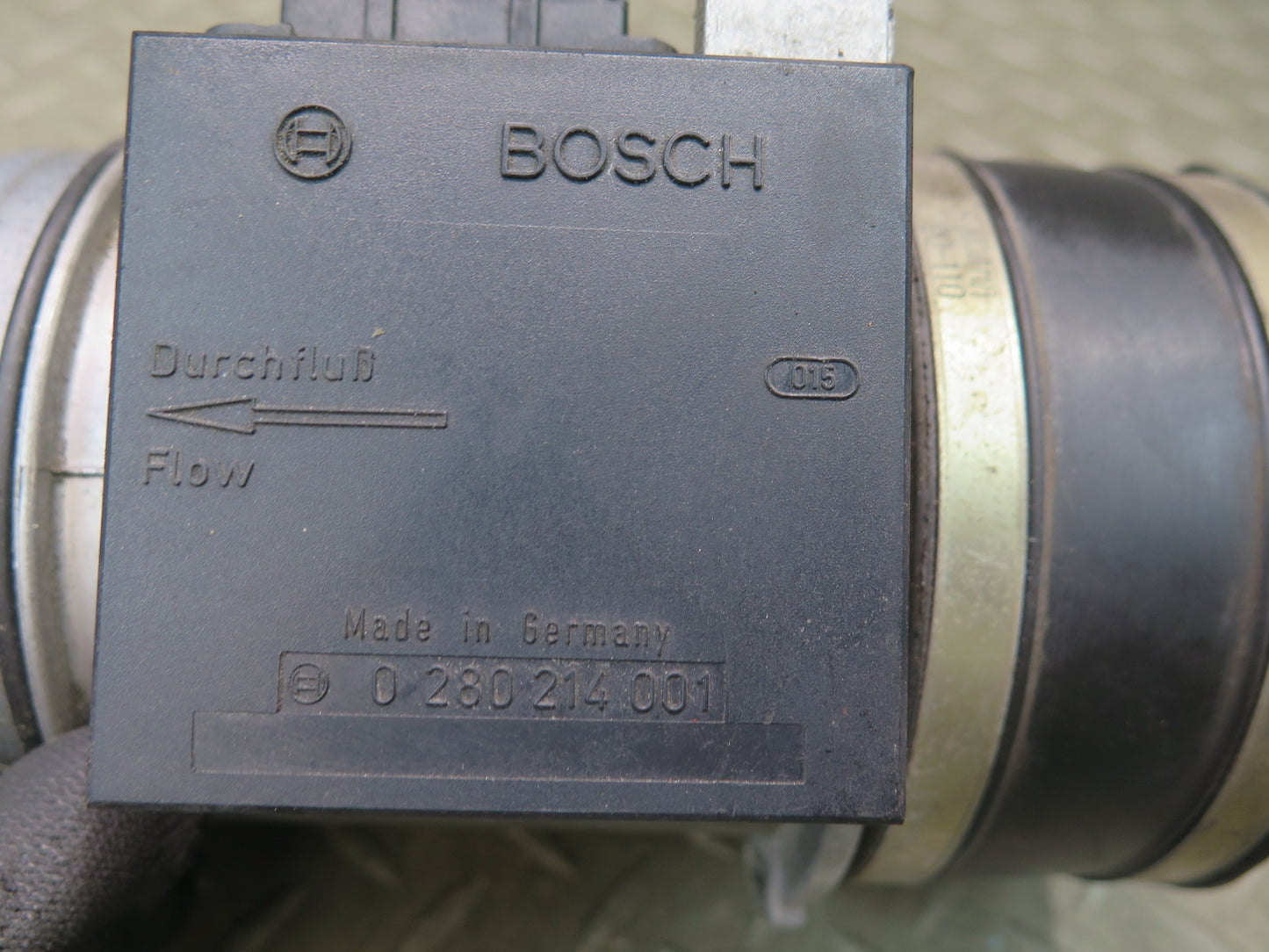 1985-1986 Porsche 928 S 5.0L V8 Engine Mass Air Flow Meter MAF Sensor 0280214001