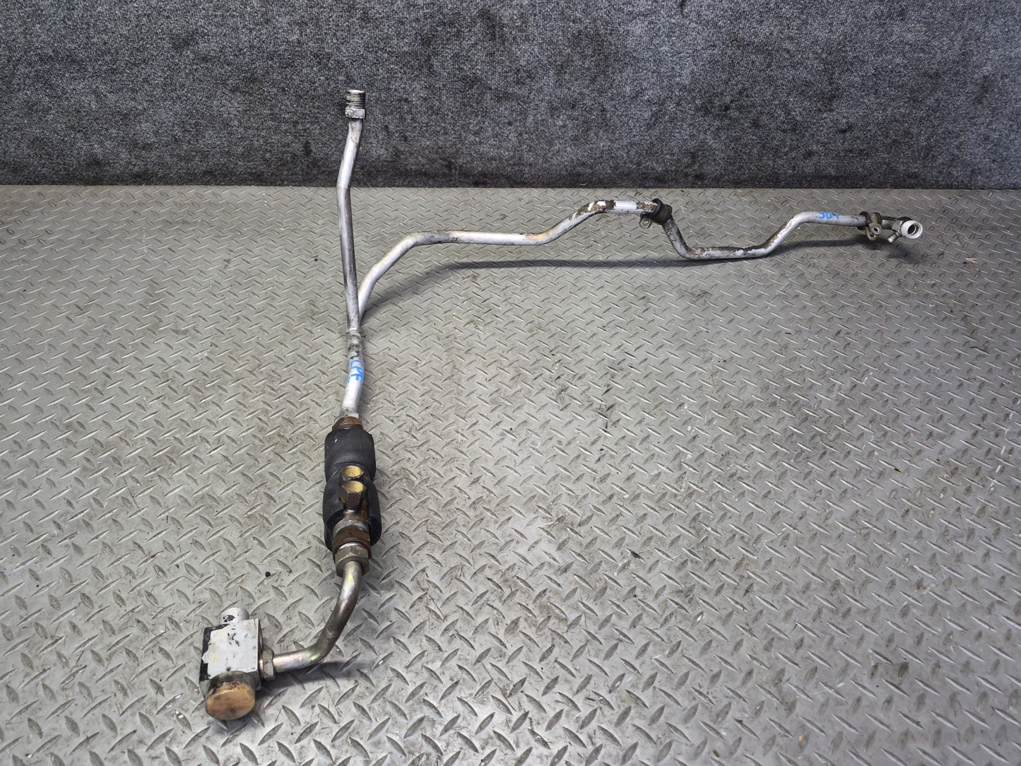 1985-1986 Porsche 928 A/C Air Conditioning Hose Pipe Line Dryer Set