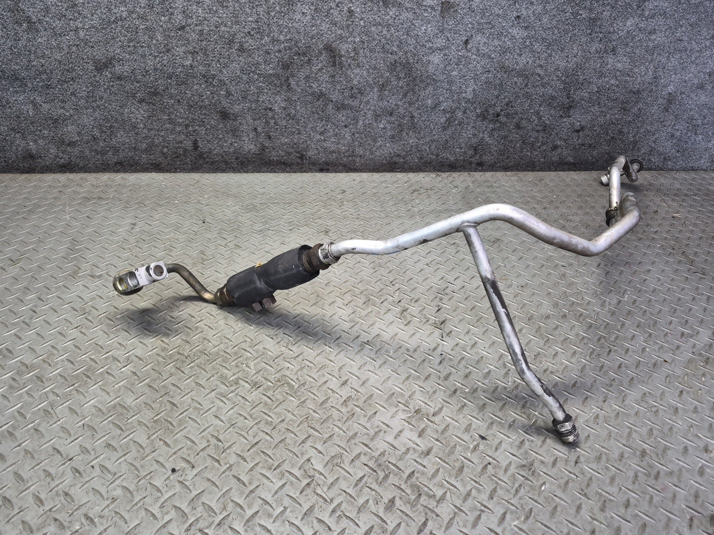 1985-1986 Porsche 928 A/C Air Conditioning Hose Pipe Line Dryer Set