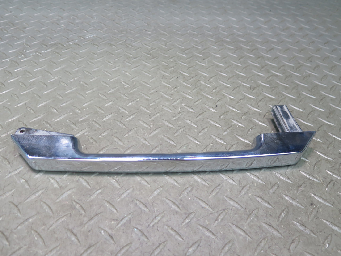 2003-2007 Hummer H2 Rear Trunk Lid Liftgate Chrome Grab Handle