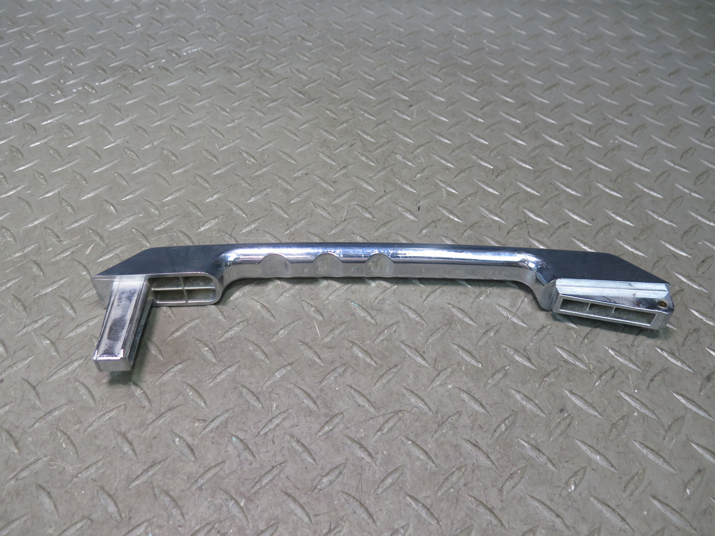 2003-2007 Hummer H2 Rear Trunk Lid Liftgate Chrome Grab Handle