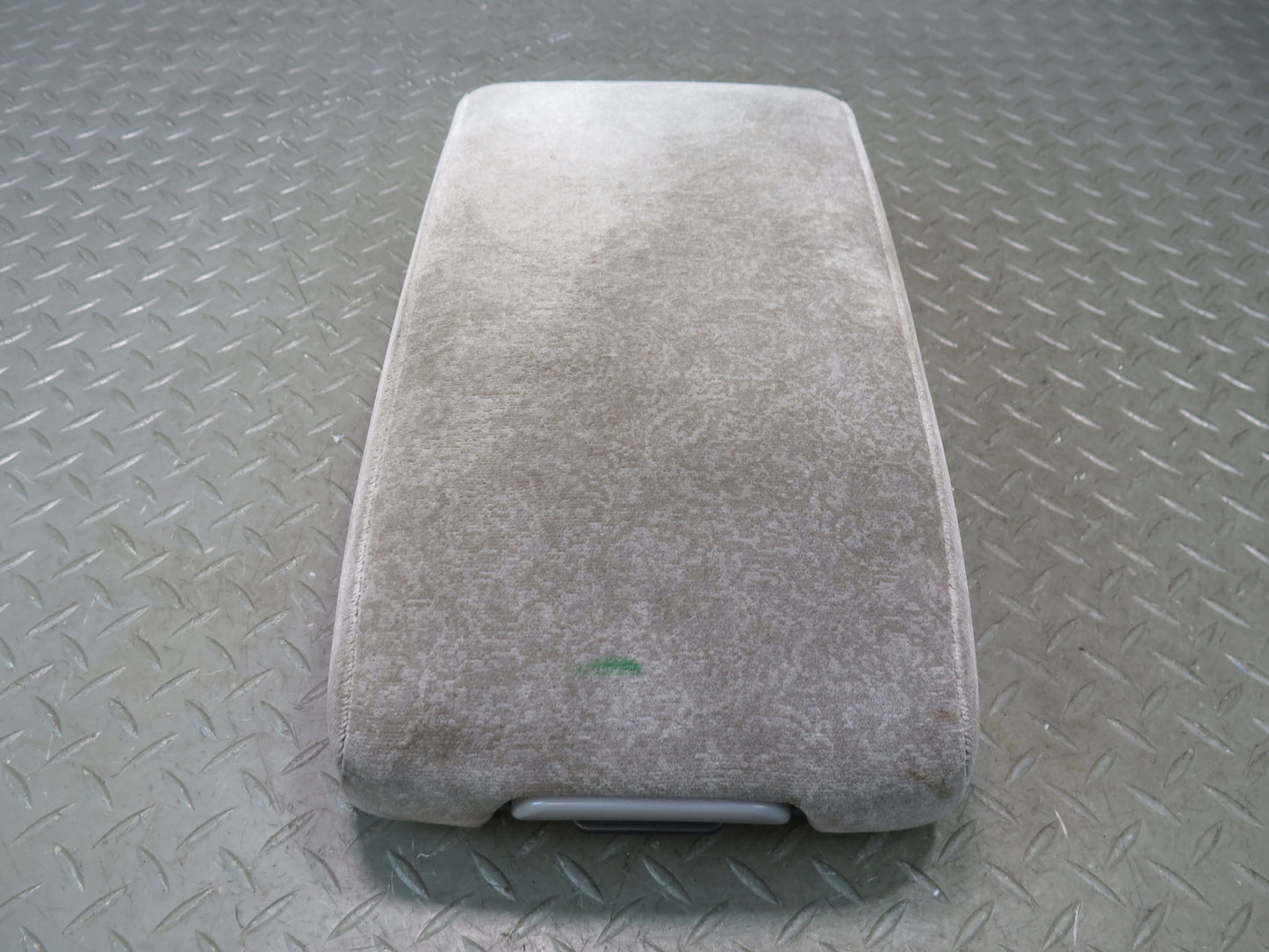 99-01 Toyota Crown JZS175 Center Console Armrest Storage Lid Gray OEM