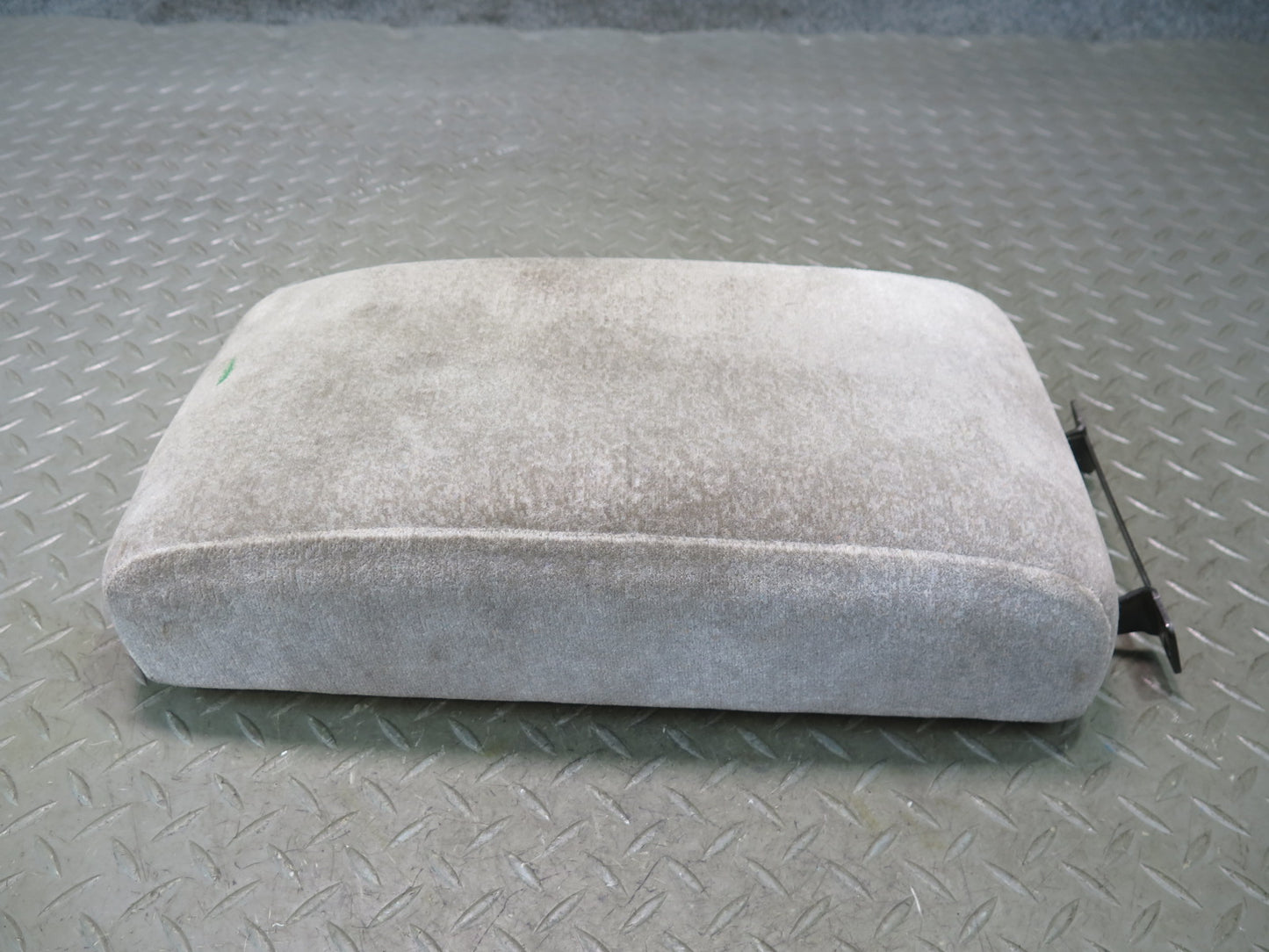 99-01 Toyota Crown JZS175 Center Console Armrest Storage Lid Gray OEM