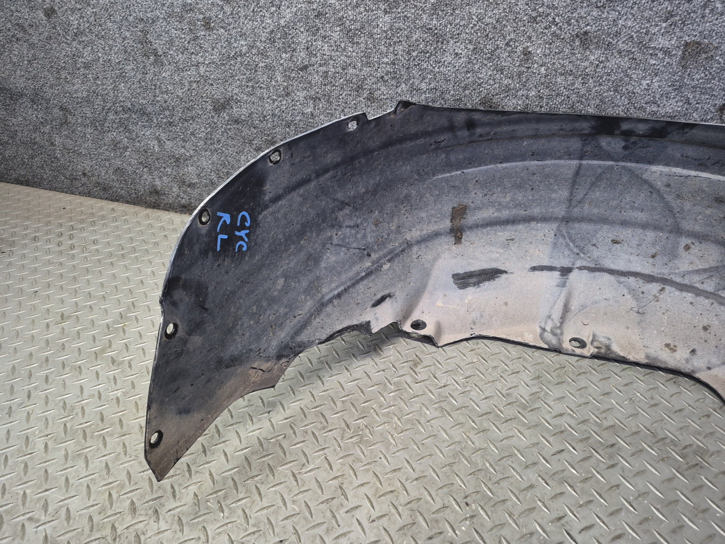 84-96 Chevrolet Corvette C4 Rear Left Fender Liner Splash Shield Guard OEM