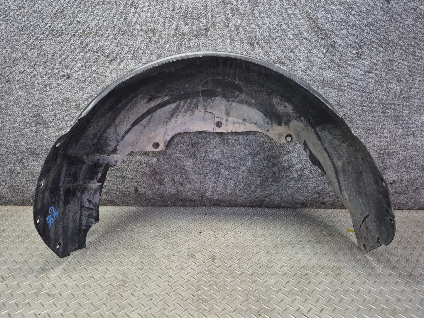 84-96 Chevrolet Corvette C4 Rear Right Fender Liner Splash Shield Guard OEM