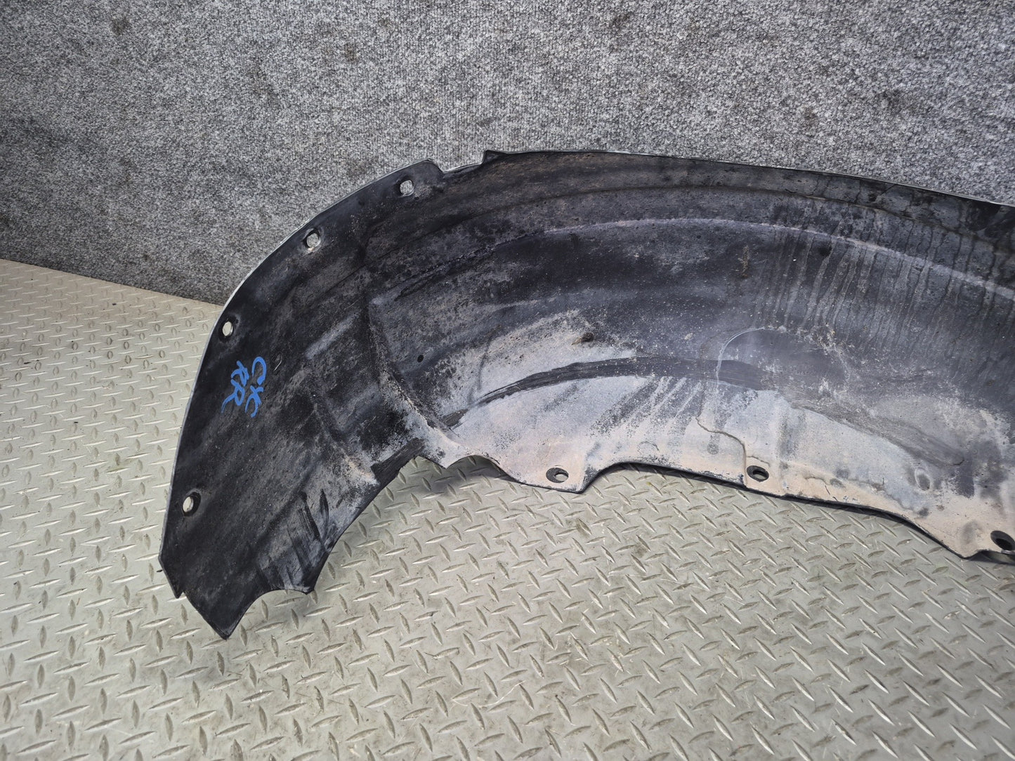 84-96 Chevrolet Corvette C4 Rear Right Fender Liner Splash Shield Guard OEM