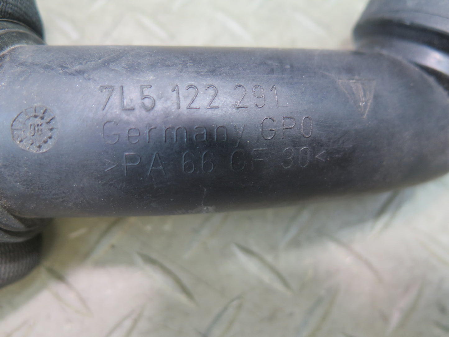 08-10 Porsche Cayenne 957 4.8L Engine Radiator Coolant Hose Pipe Line Set of 2