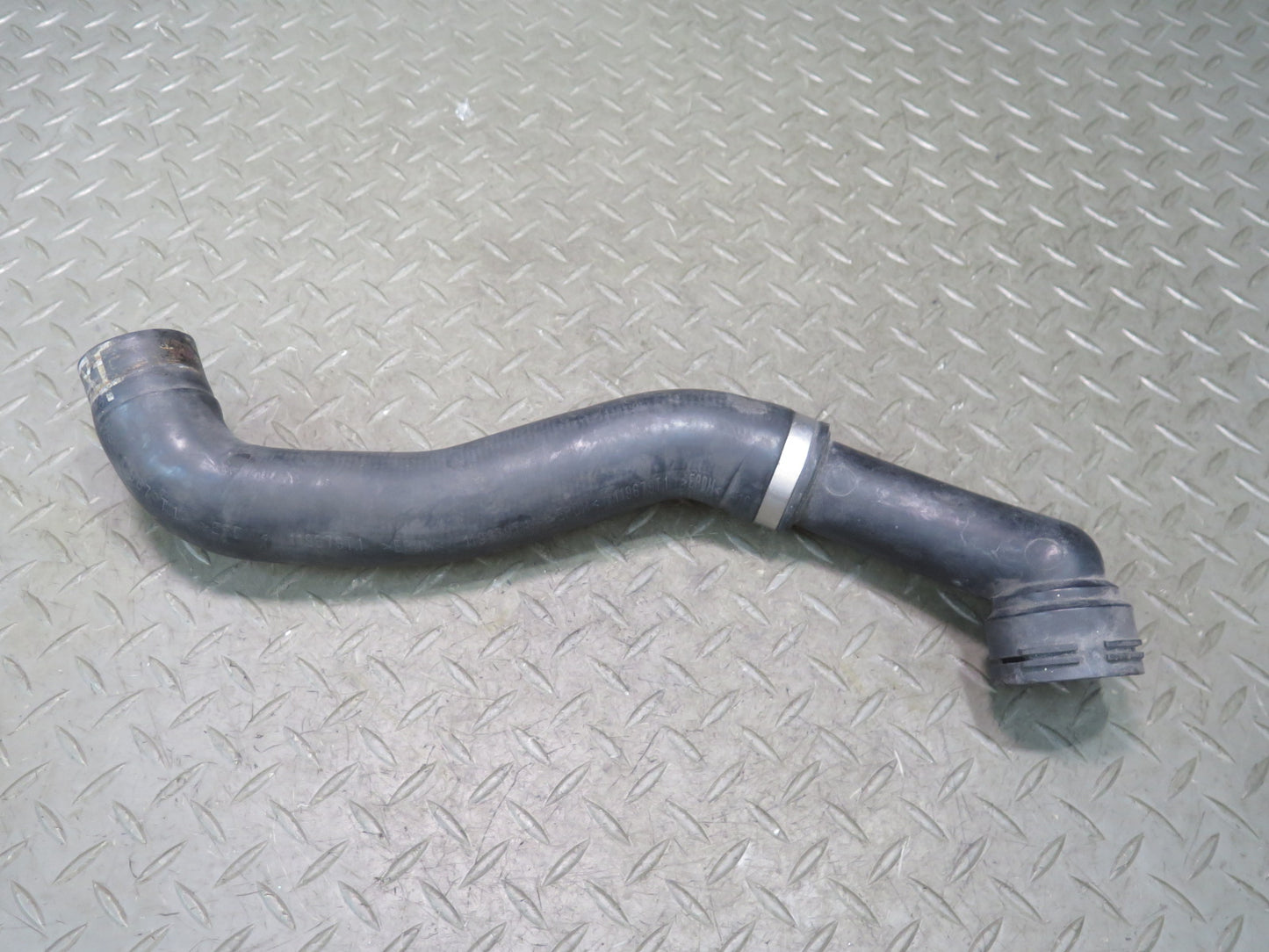 08-10 Porsche Cayenne 957 4.8L Engine Radiator Coolant Hose Pipe Line Set of 2