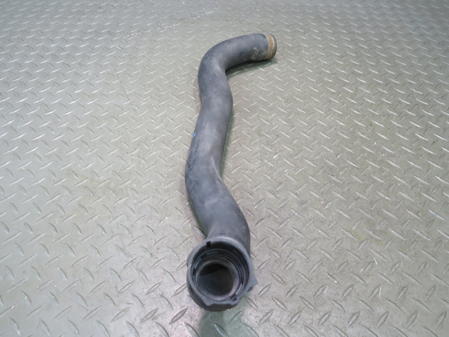 08-10 Porsche Cayenne 957 4.8L Engine Radiator Coolant Hose Pipe Line Set of 2
