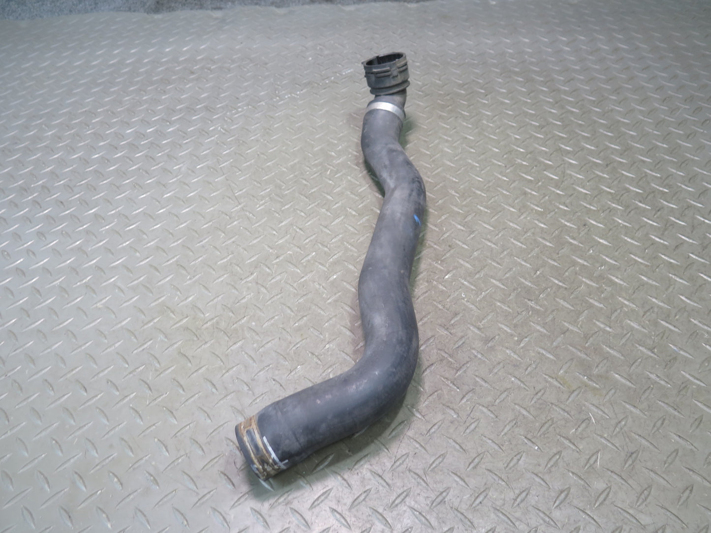 08-10 Porsche Cayenne 957 4.8L Engine Radiator Coolant Hose Pipe Line Set of 2