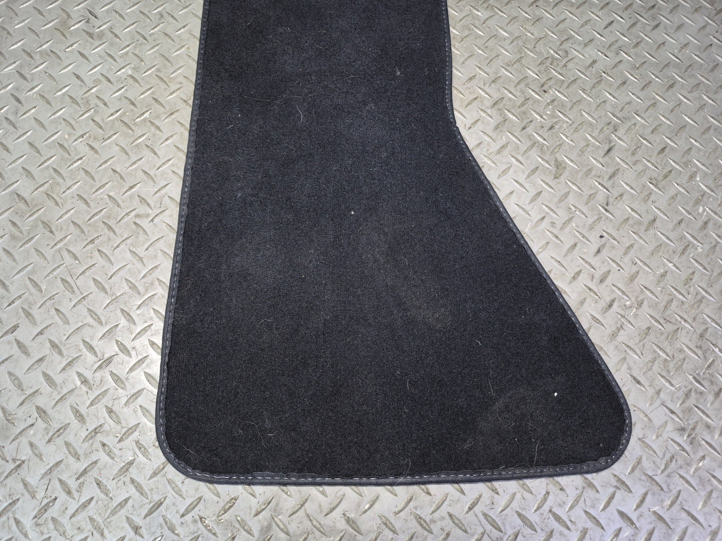 90-96 Chevrolet Corvette C4 Set of 2 Aftermarket Front Carpet Floor MAT