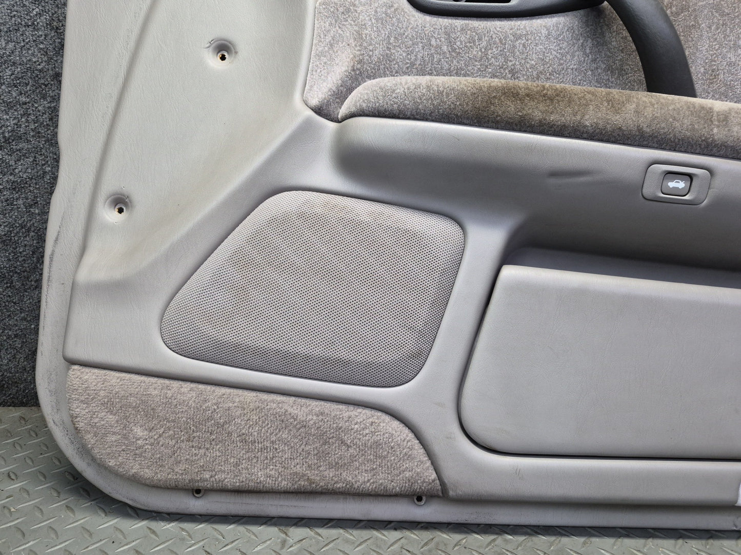 99-01 Toyota Crown JZS175 Front Right Door Interior Trim Cover Panel Gray OEM