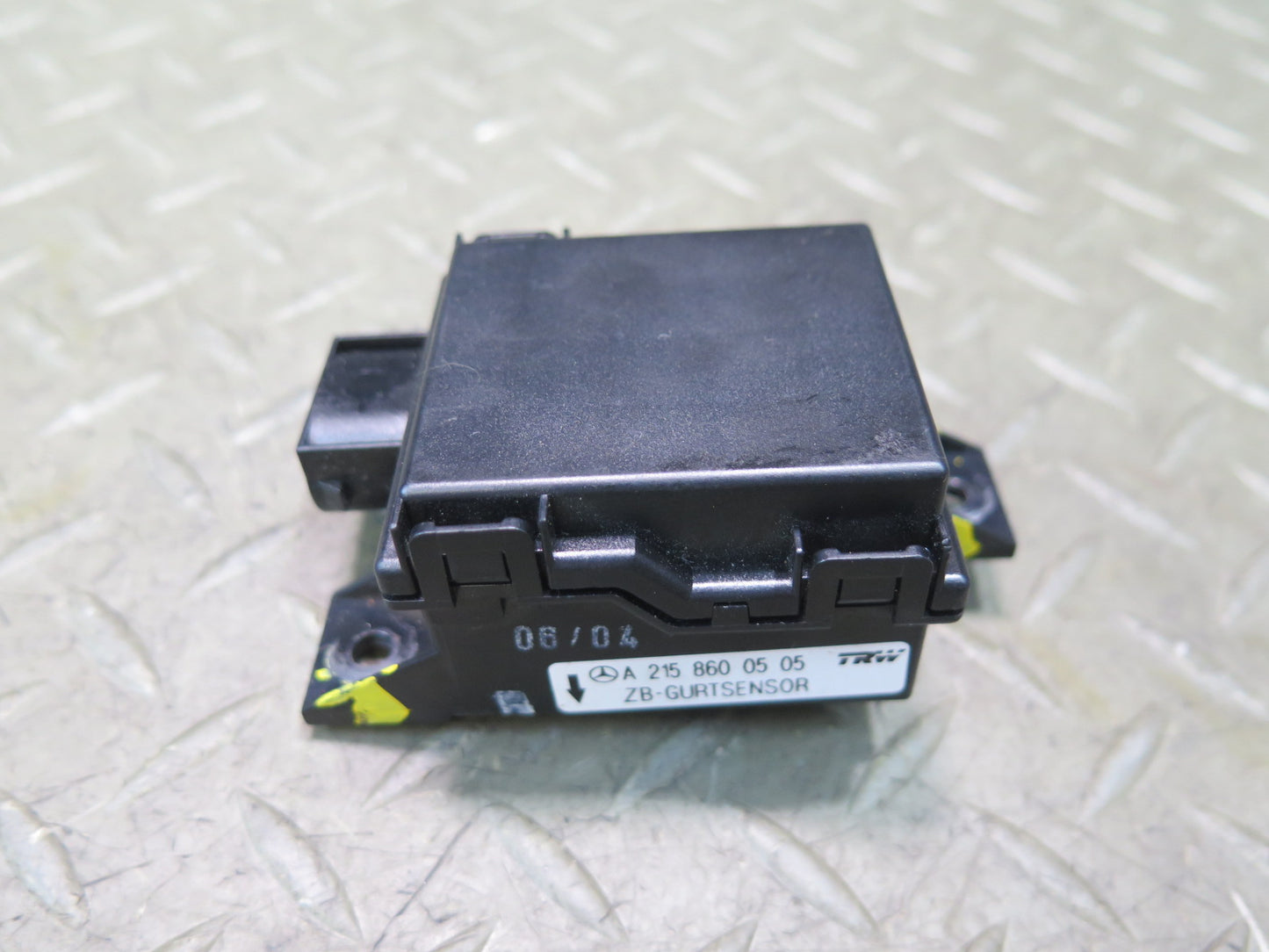 03-06 Mercedes R230 Sl-class Seat Belt Retractor Sensor 2158600505 OEM