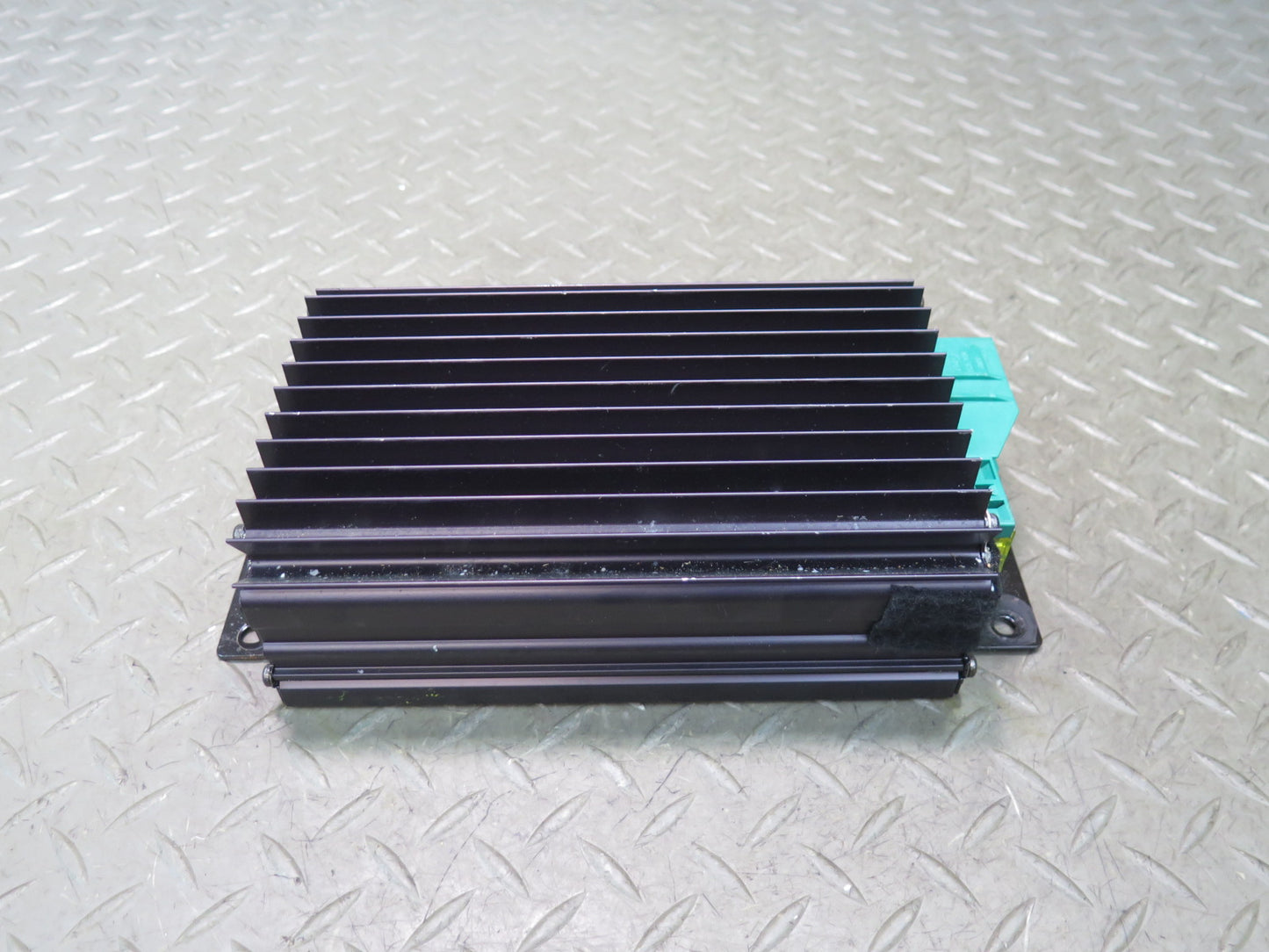 03-04 Mercedes R230 SL55 AMG Bose Audio Radio Amplifier AMP 2308200189 OEM