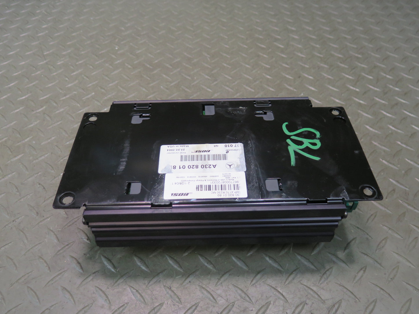 03-04 Mercedes R230 SL55 AMG Bose Audio Radio Amplifier AMP 2308200189 OEM