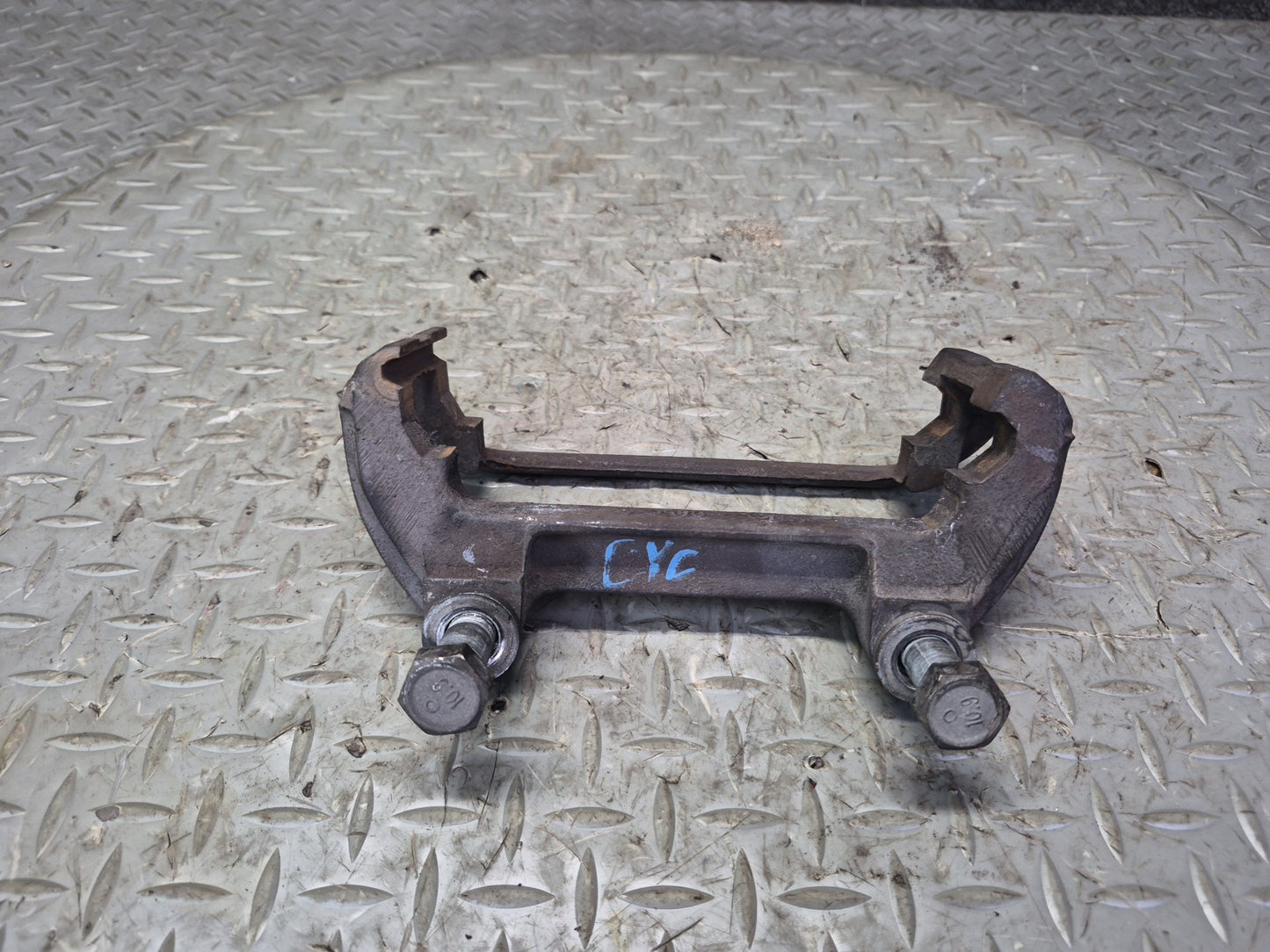 89-96 Chevrolet Corvette C4 Set of 2 Front Left & Right Brake Caliper OEM