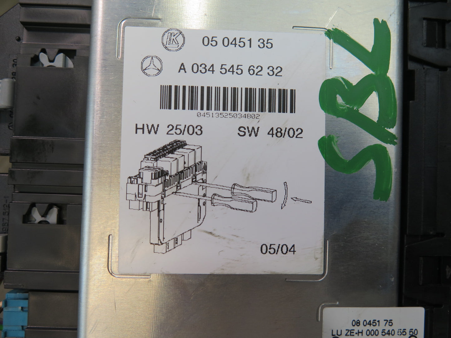 03-12 Mercedes R230 Sl-class Rear SAM Fuse Relay Box Module 0345456232 OEM