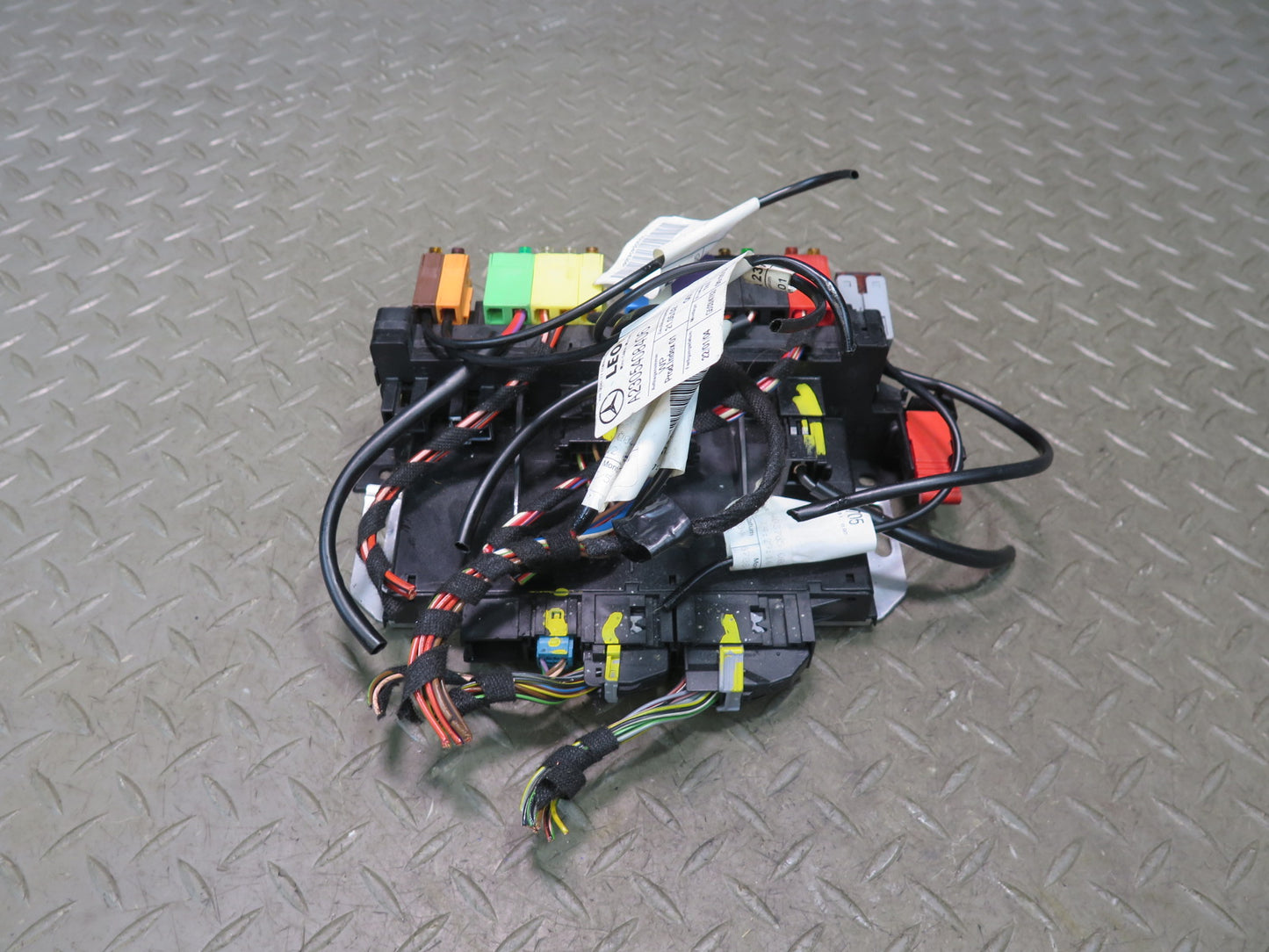 03-12 Mercedes R230 Sl-class Rear SAM Fuse Relay Box Module 0345456232 OEM