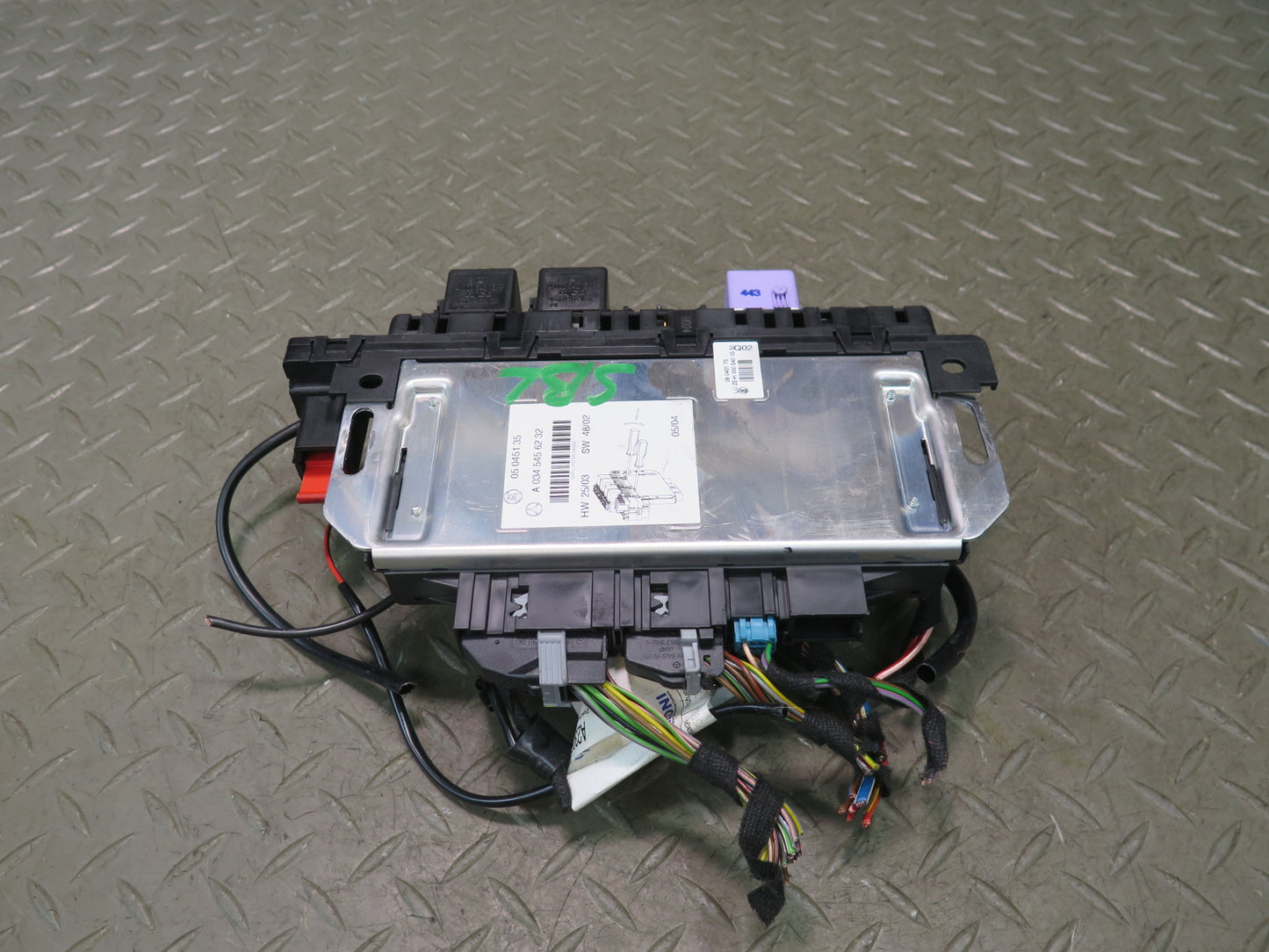 03-12 Mercedes R230 Sl-class Rear SAM Fuse Relay Box Module 0345456232 OEM