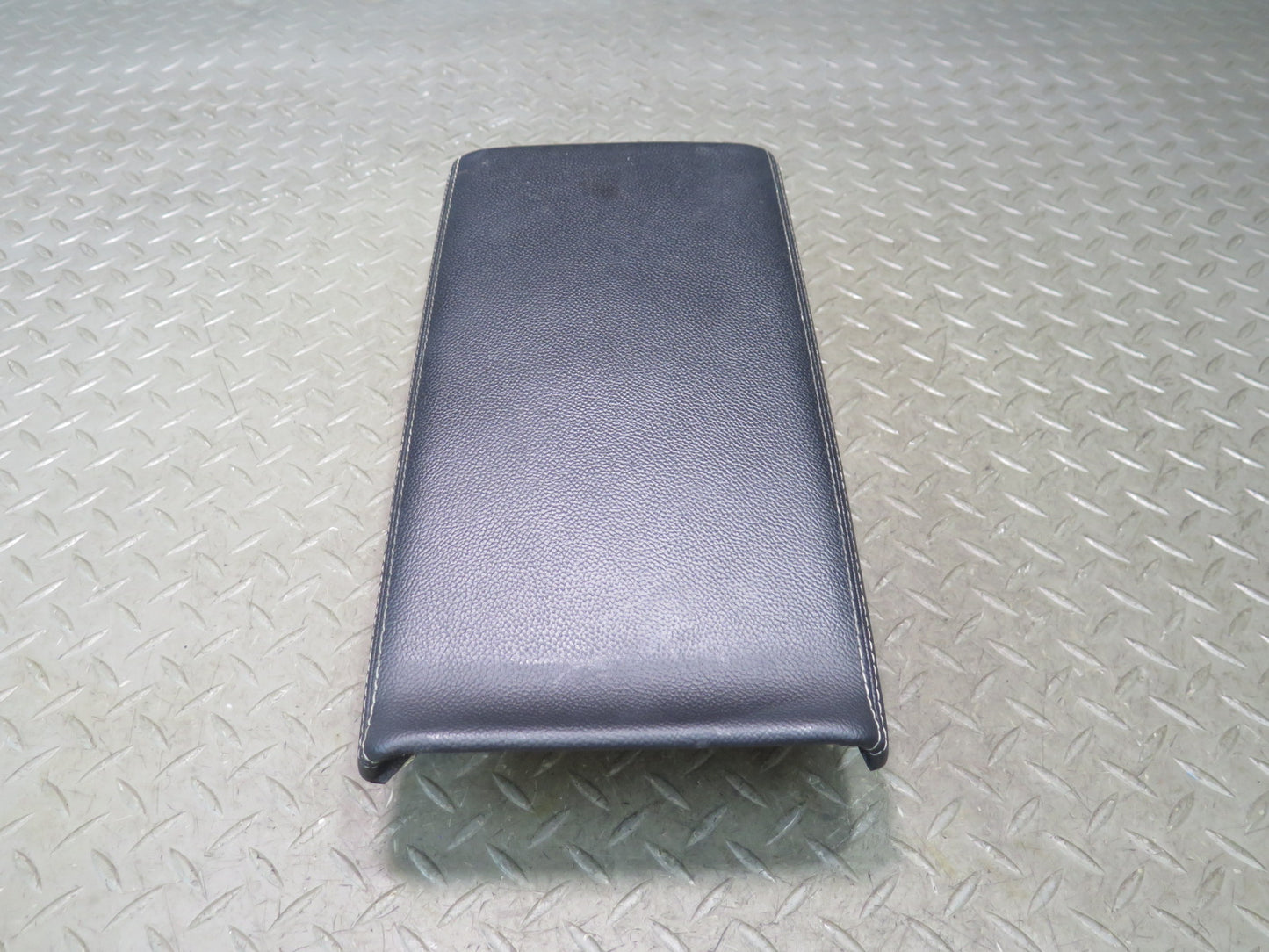 03-06 Mercedes R230 Sl-class Rear Center Console Leather Lid Cover Black OEM