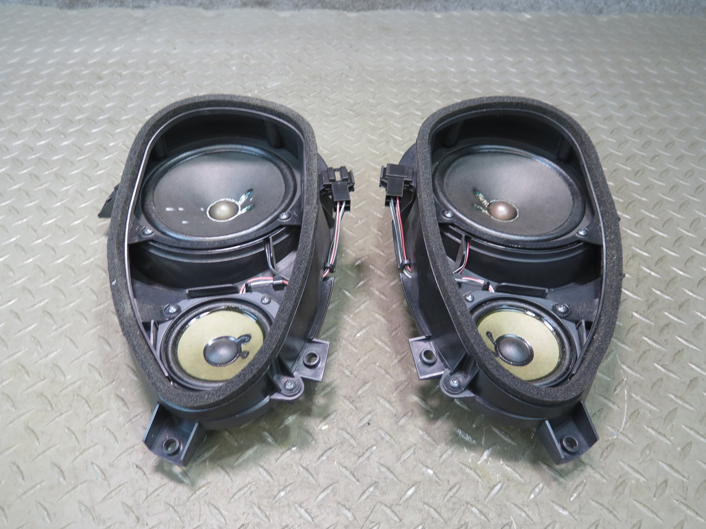 03-08 Mercedes R230 Sl-class Set of 2 Left & Right Side Door Bose Speaker OEM