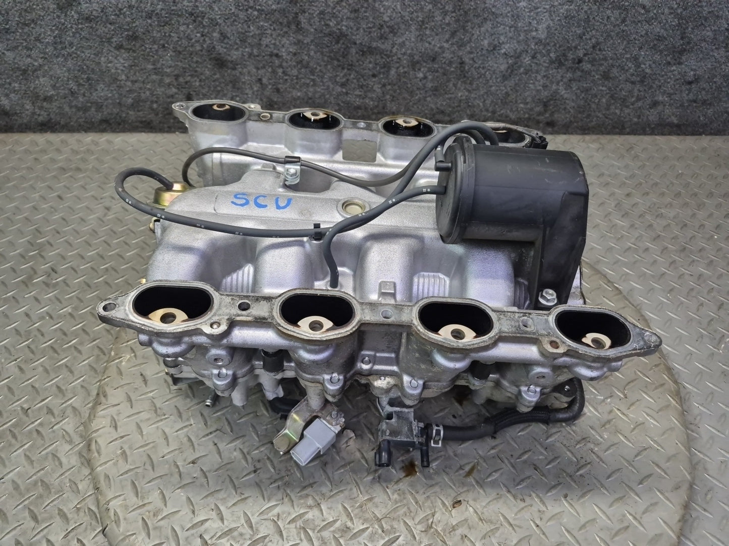 98-00 Lexus SC400 1UZFE Engine Upper Lower Intake Manifold w Pressure Tank Assy