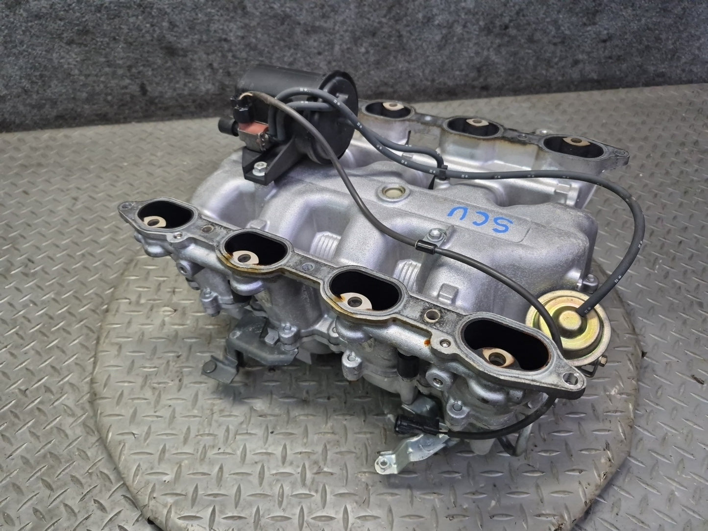 98-00 Lexus SC400 1UZFE Engine Upper Lower Intake Manifold w Pressure Tank Assy