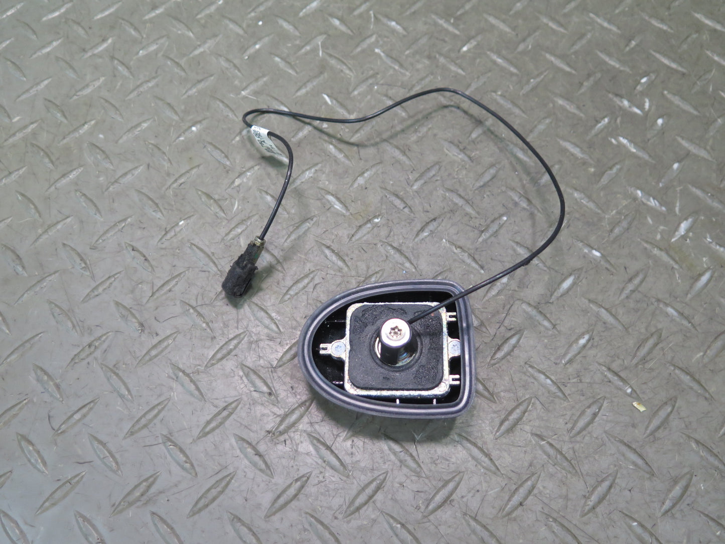 03-12 Mercedes R230 Sl-class Trunk GPS Navigation Antenna Black OEM