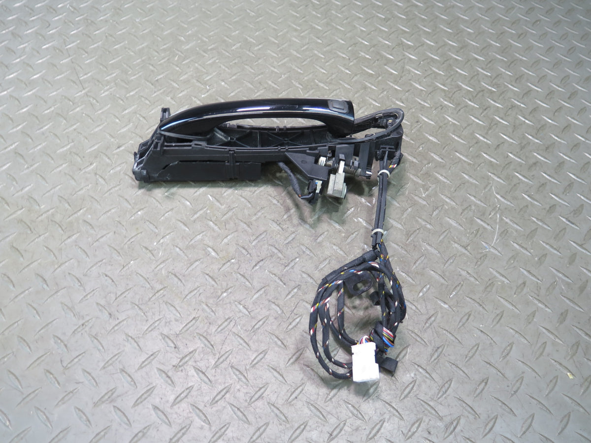 03-06 Mercedes R230 Sl-class Front Left Door Exterior Handle Keyless GO OEM