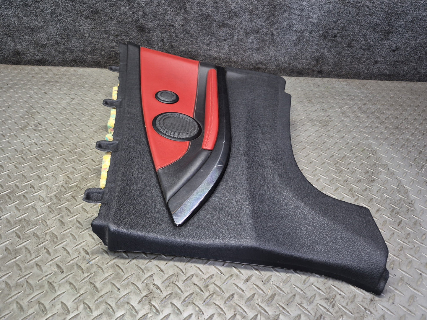 2015-2020 BMW F83 M4 Convertible Rear Right Side Quarter Door Lateral Panel Trim