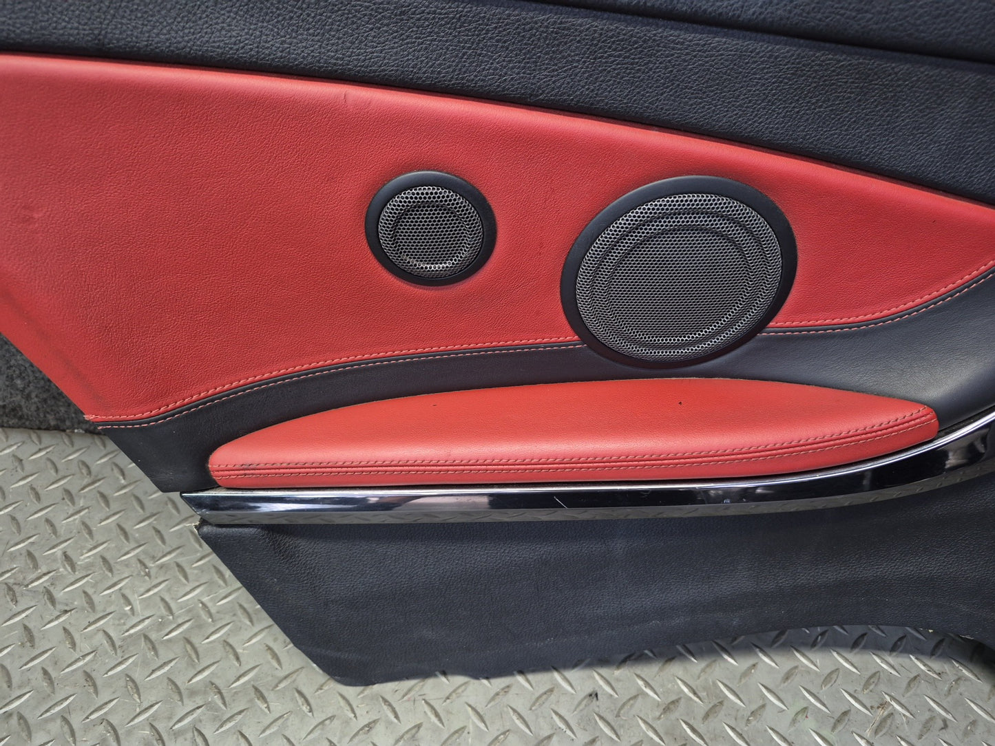 2015-2020 BMW F33 F83 M4 Convertible Rear Left Side Quarter Door Lateral Panel