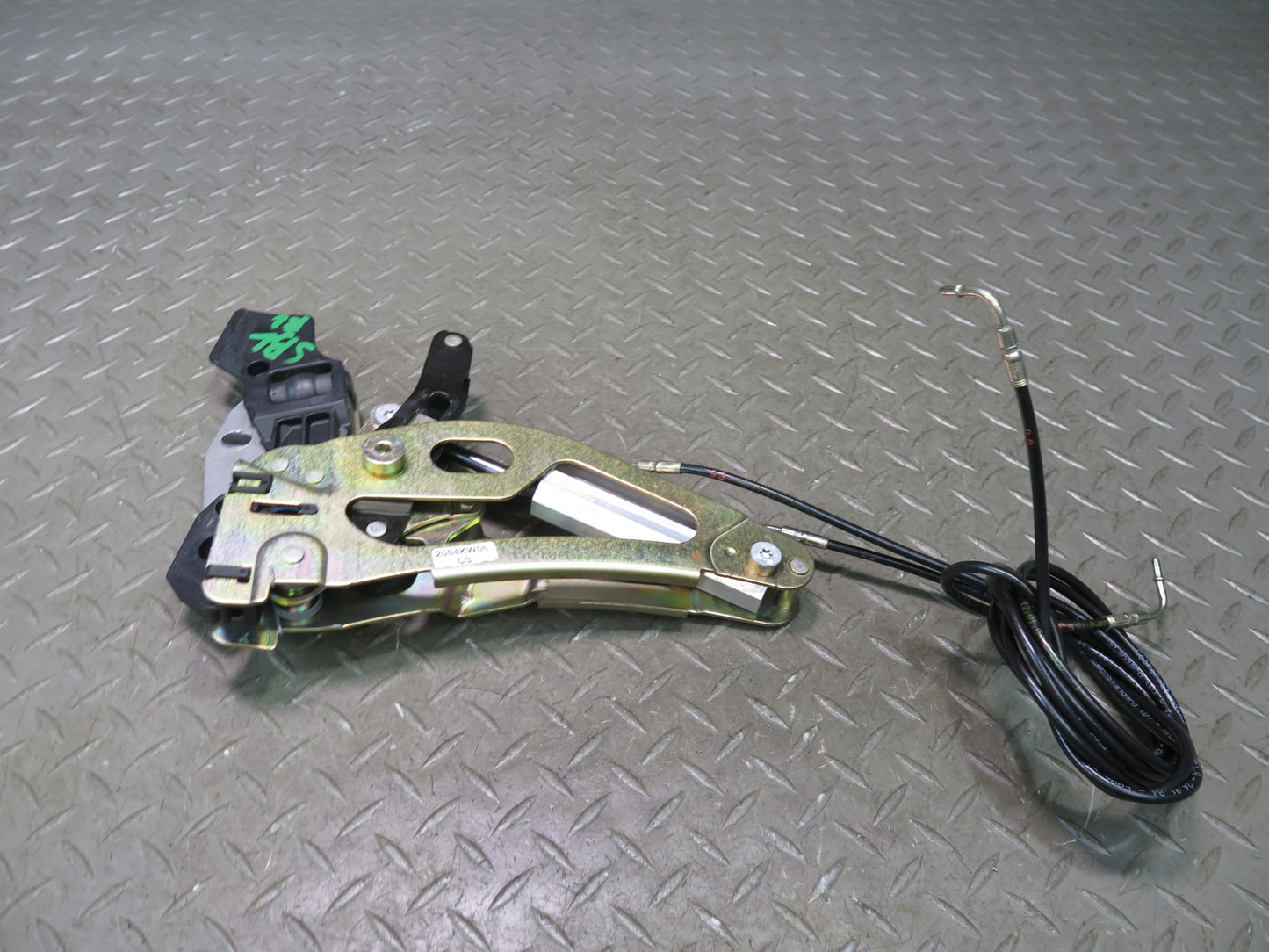 03-12 Mercedes R230 Sl-class Rear Left Trunk Lock Frame Cylinder OEM