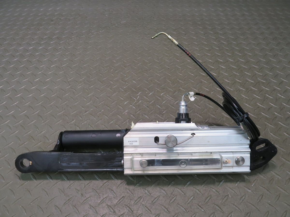 03-12 Mercedes R230 Sl-class Convertible Left Pawl Cylinder Support OEM