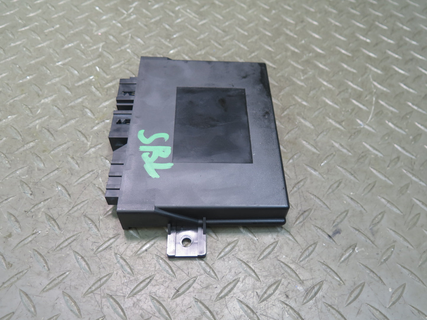 03-06 Mercedes R230 Sl-class Keyless Entry Control Module 2305451232 OEM
