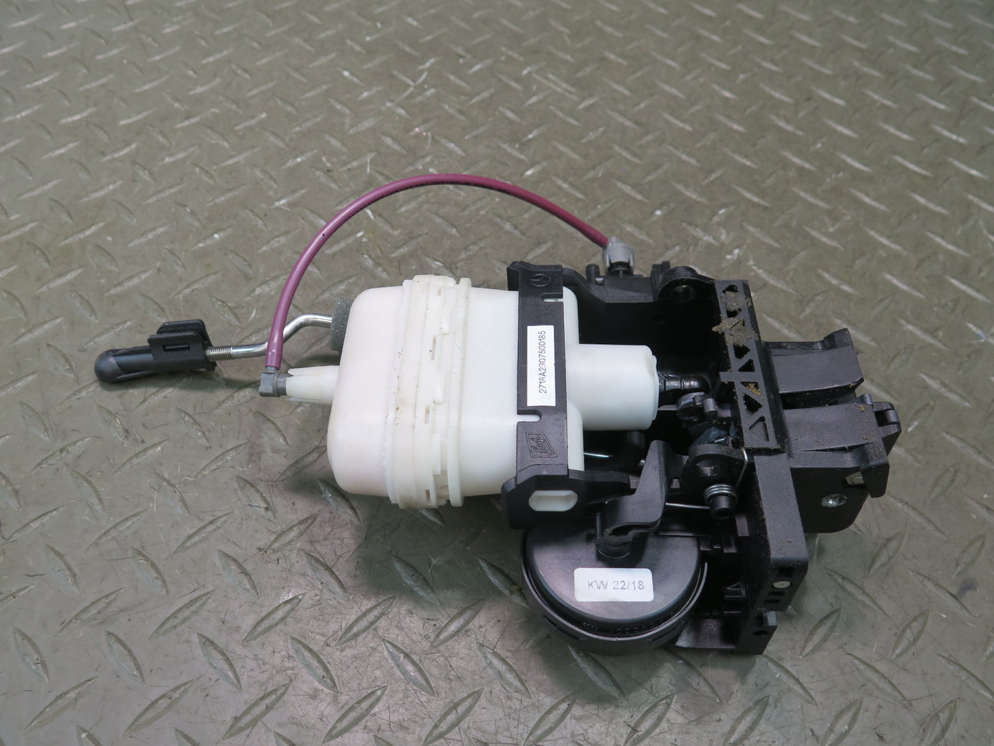 03-12 Mercedes R230 Sl-class Rear Trunk Lid Lock Latch Actuator OEM