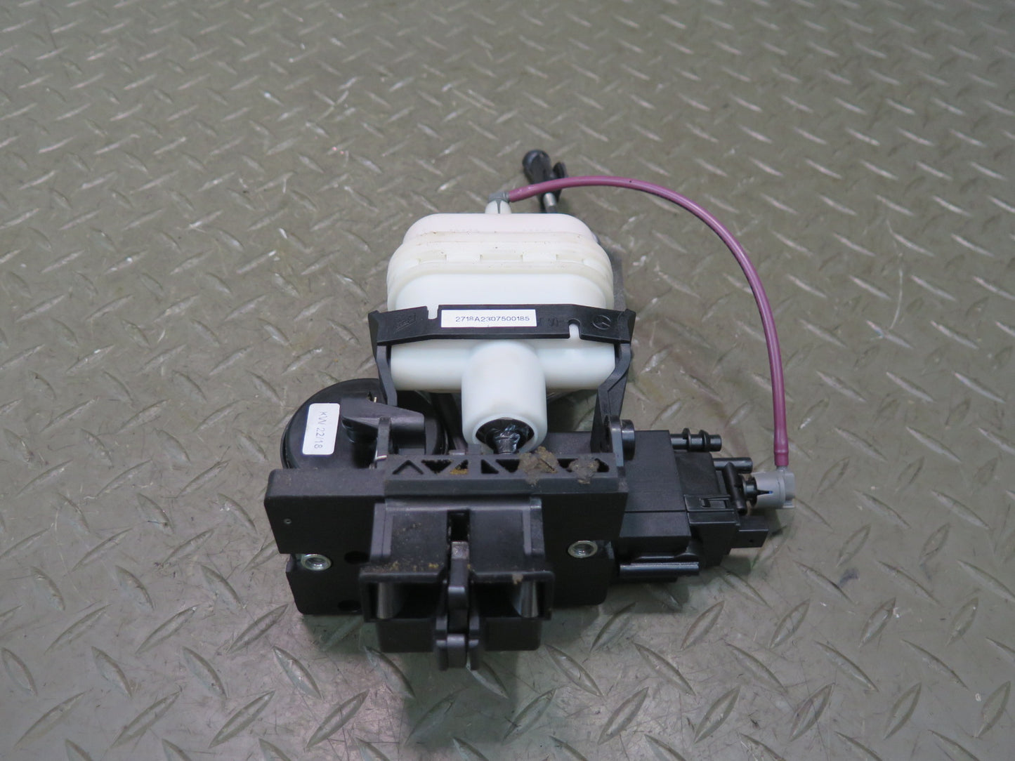 03-12 Mercedes R230 Sl-class Rear Trunk Lid Lock Latch Actuator OEM
