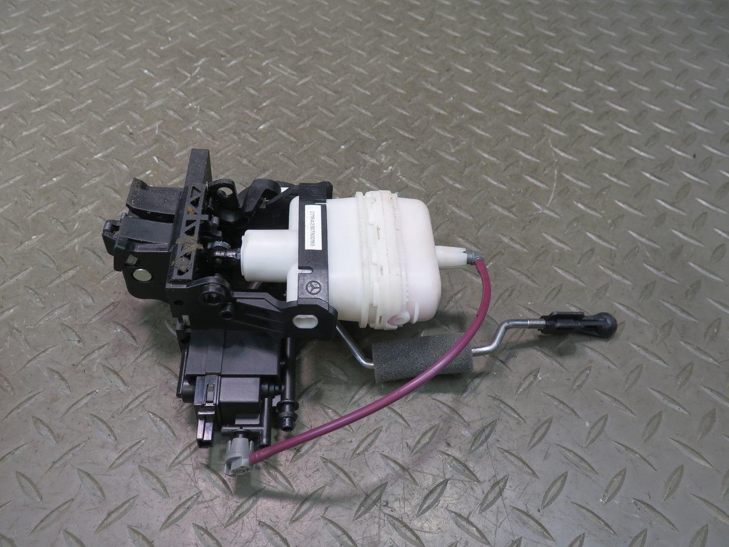 03-12 Mercedes R230 Sl-class Rear Trunk Lid Lock Latch Actuator OEM