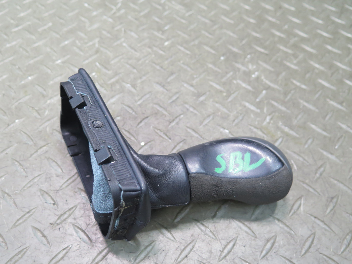 03-04 Mercedes R230 SL55 AMG A/T Automatic Transmission Shifter Knob OEM