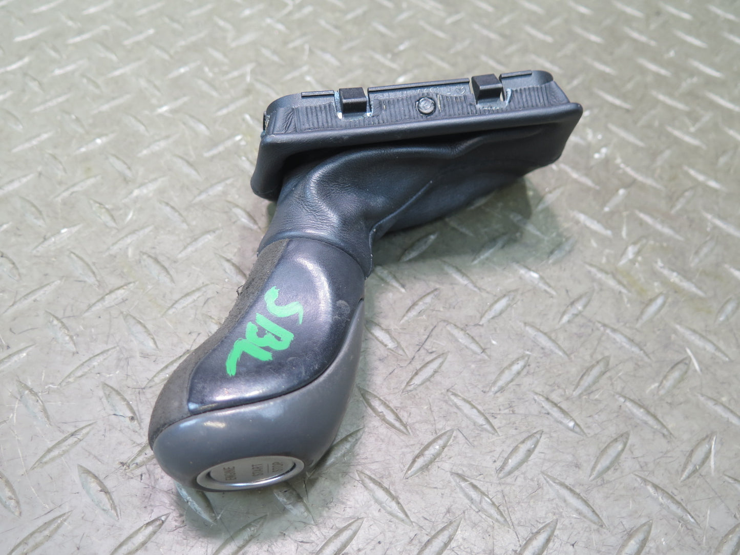 03-04 Mercedes R230 SL55 AMG A/T Automatic Transmission Shifter Knob OEM