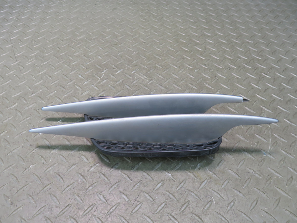 03-08 Mercedes R230 Sl-class Front Left Fender Grille Vent Trim Molding OEM