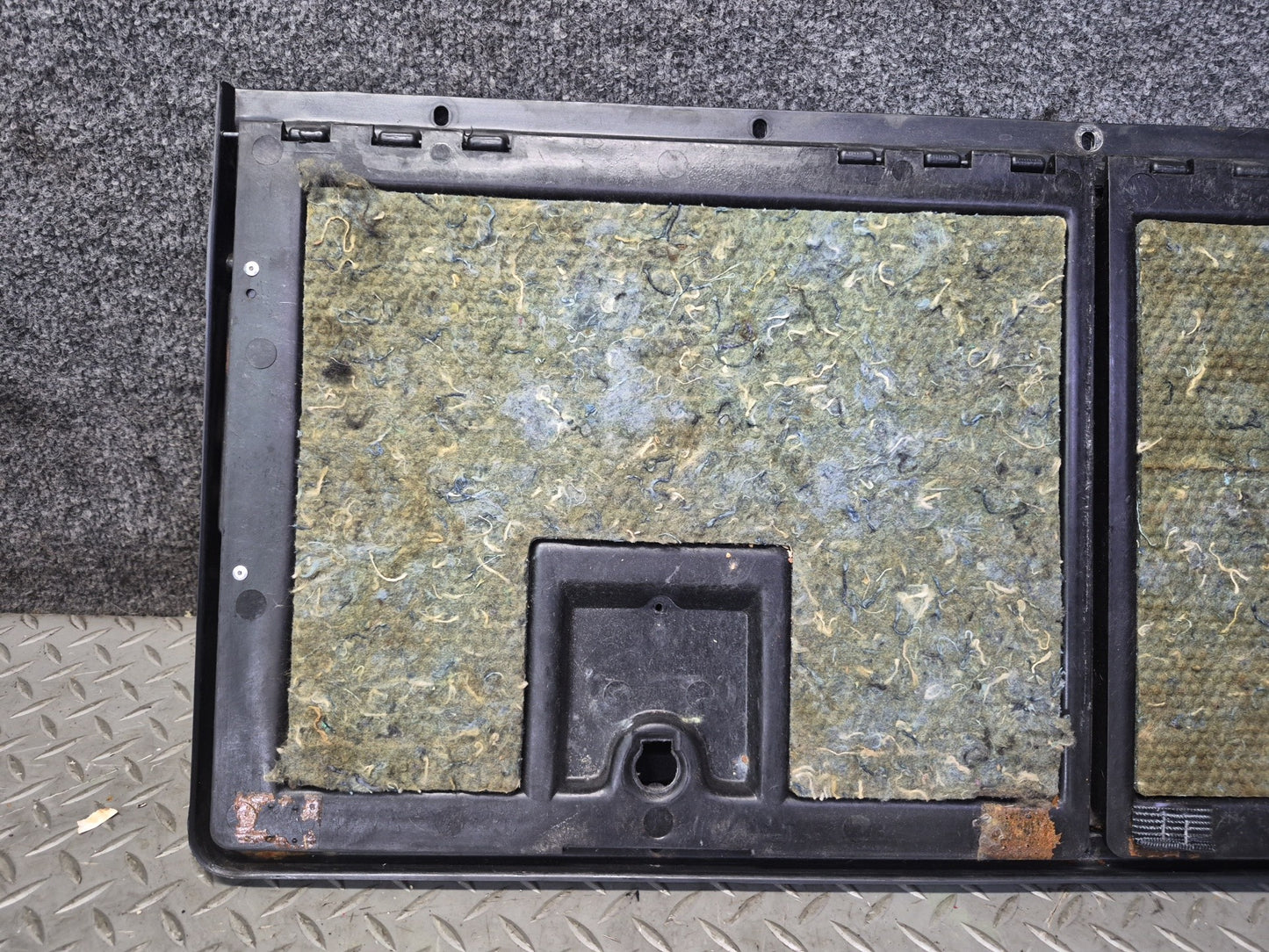 91-96 Chevrolet Corvette C4 Rear Floor Compartment Storage BIN Frame Panel OEM