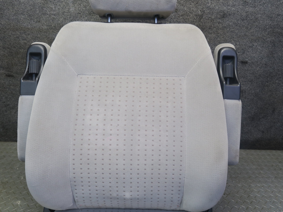 01-03 VW Eurovan T4 Set of 2 Front Left & Right Cloth Seat w Armrest Gray OEM