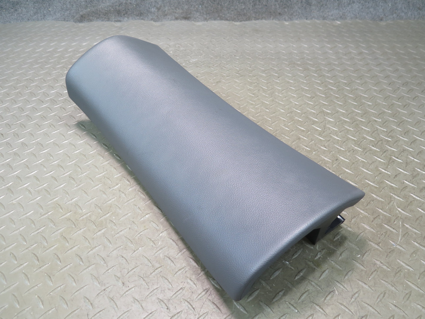 03-06 Mercedes R230 Sl-class Dash Right Glove Box Compartment Storage Black OEM